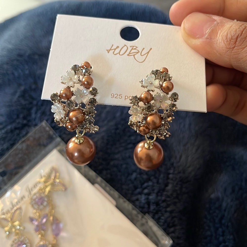Party wear earrings